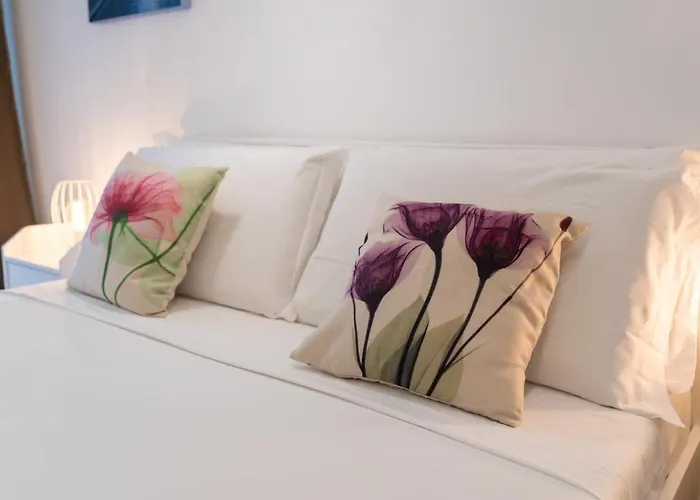 Spanish Steps Brianzo Walkable Ac Wifi Apartman *