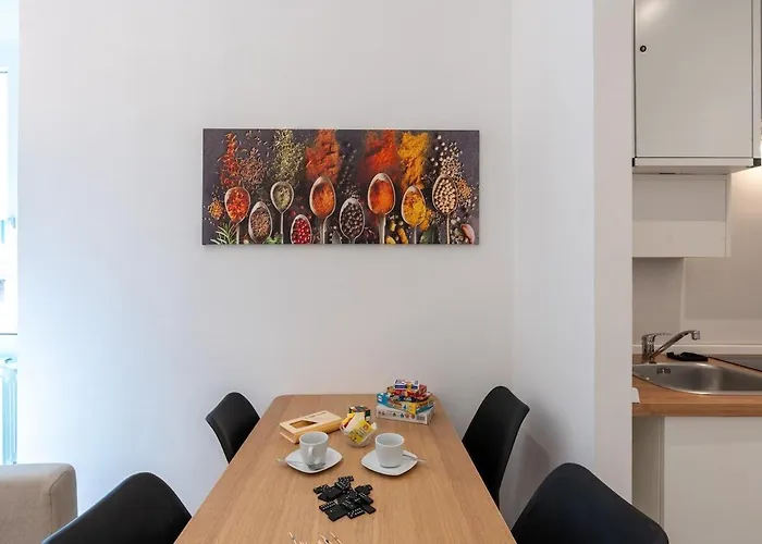 Spanish Steps Brianzo Walkable Ac Wifi Apartman *